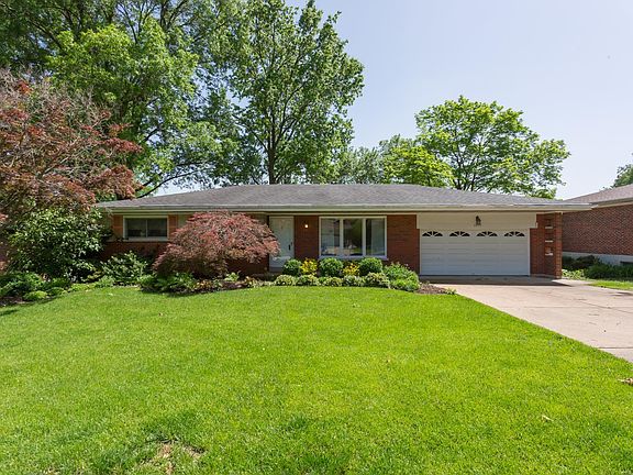 2nd image of 8915 Red Oak Dr