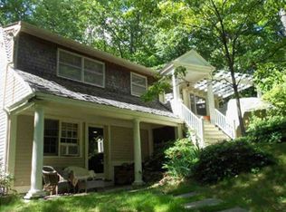 35 Saunders Hollow Rd, Old Lyme, CT 06371