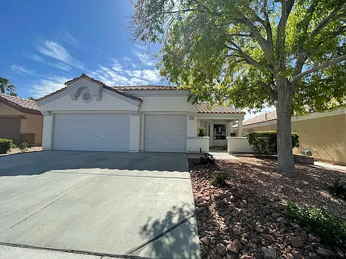 3229 Indian Moon Dr Photo 1