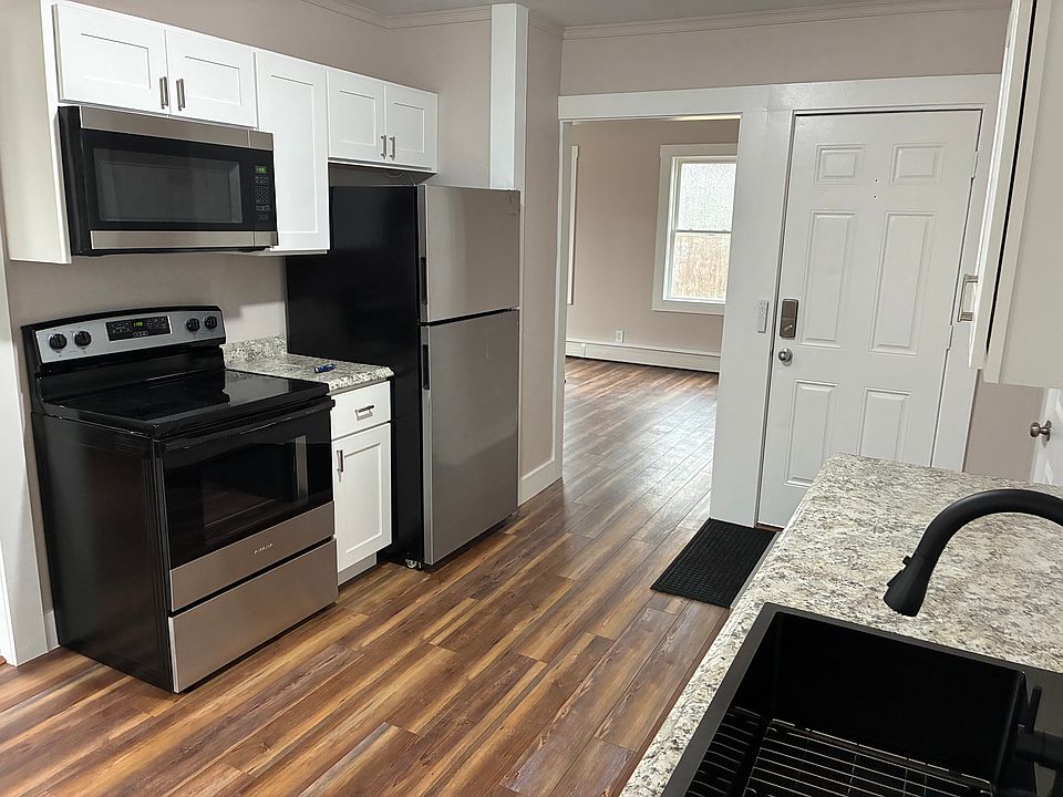1st image of 172-180 Princeton St #172B