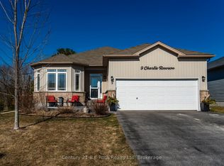 9 Charlie Rawson Blvd, Tay, ON
