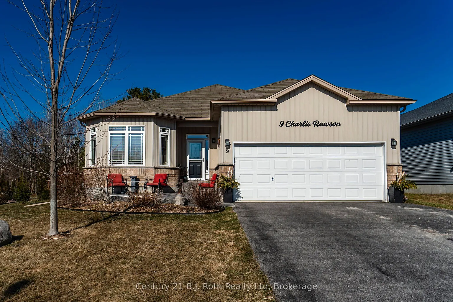 9 Charlie Rawson Blvd photo 1