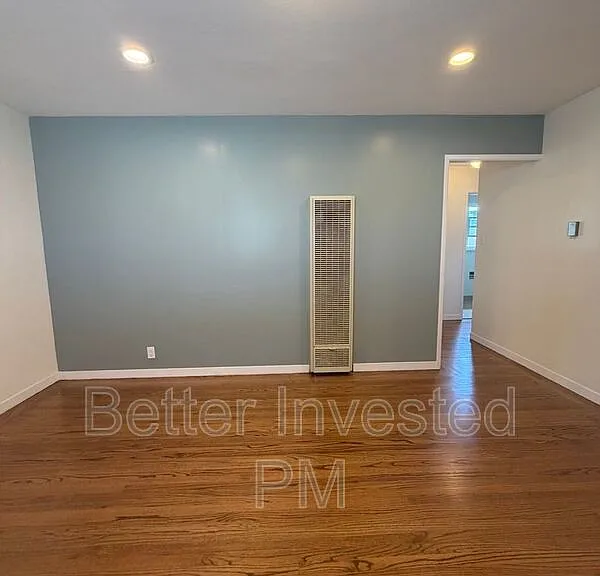 2400 39th Ave #9 — Photo 12