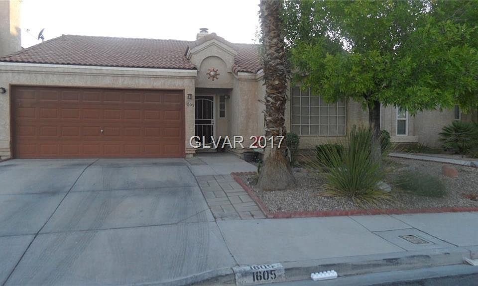 1st image of 1605 Royal Palm Dr