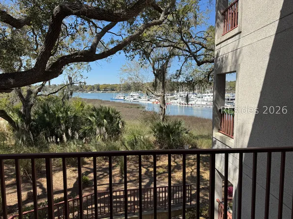 100 Helmsman Way #201, Hilton Head Island, SC 29928
