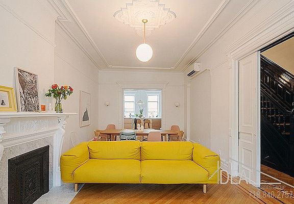 3rd image of 614 Macon St #2