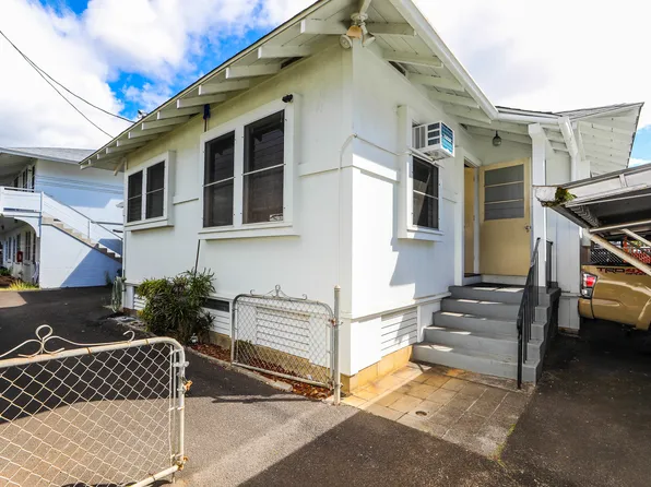 1918 Waiola St, Honolulu, HI 96826