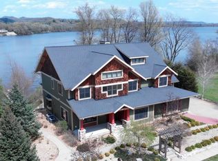 500 Driftwood St, West Salem, WI 54669