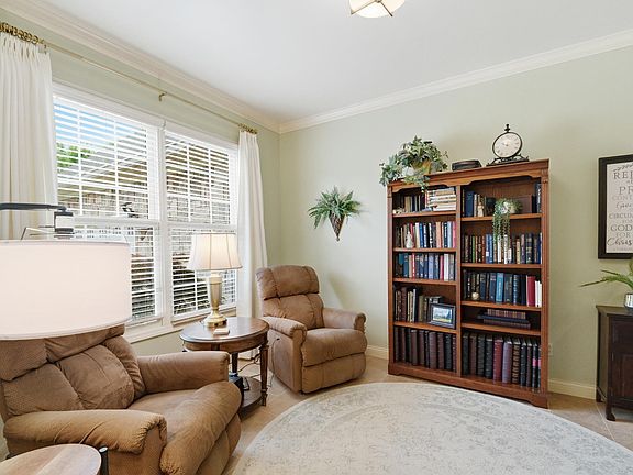 3rd image of 3542 Burnley Dr