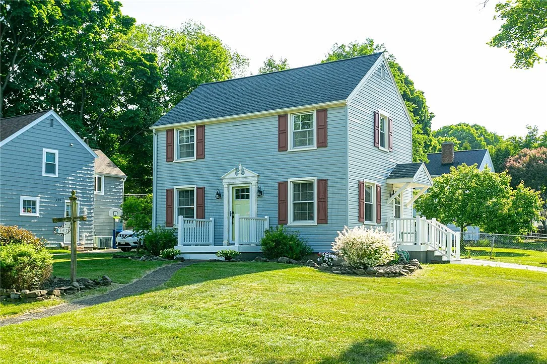 167 Corona Rd photo 1