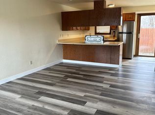 3824 Indiana St, Anchorage, AK 99503