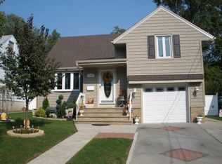 2585 Juliat Pl, Union, NJ 07083