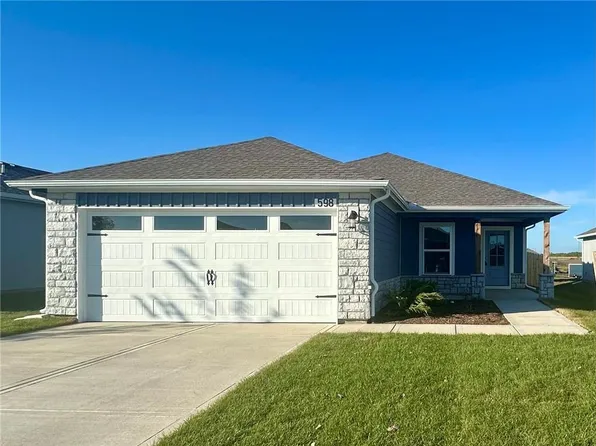 598 W Fountain St, Gardner, KS 66030