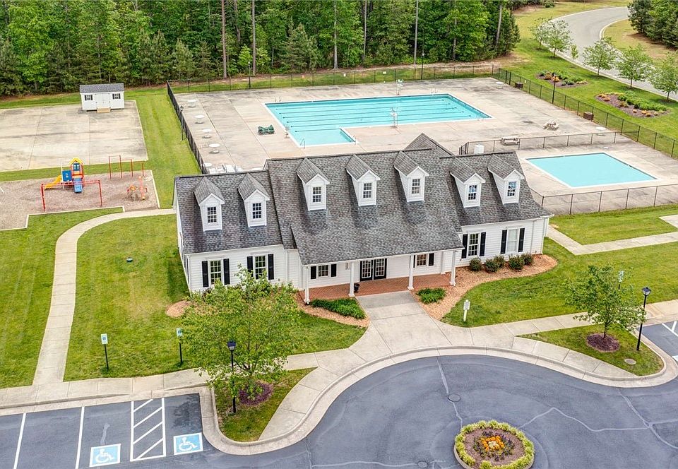 2nd image of 234 Popular Forest Ct