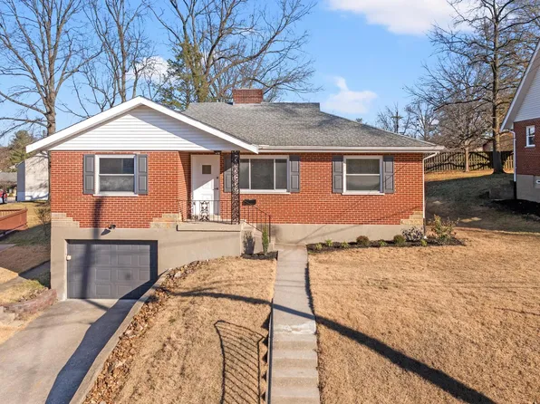 50 Azalea Ter, Fort Thomas, KY 41075