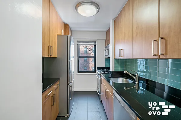 Rented by Yoreevo, LLC | media 5