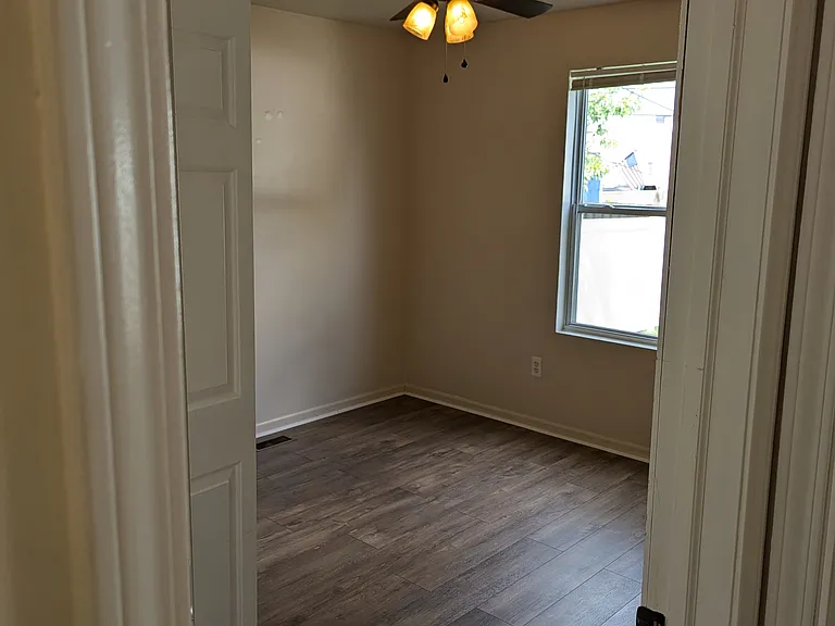 3324 Buckingham Ave — Photo 10