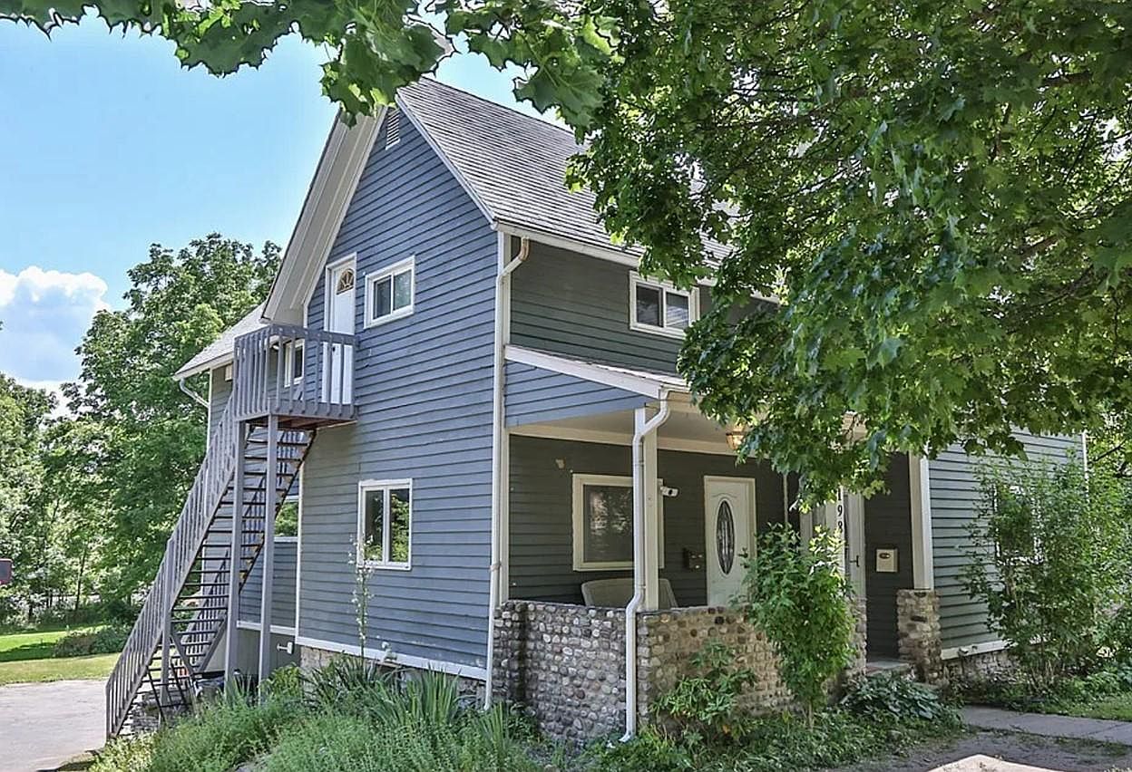 198 E Main St #200, Victor, NY 14564 | Zillow