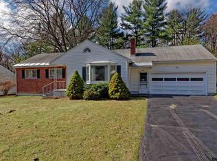 835 Warner Rd, Niskayuna, NY 12309