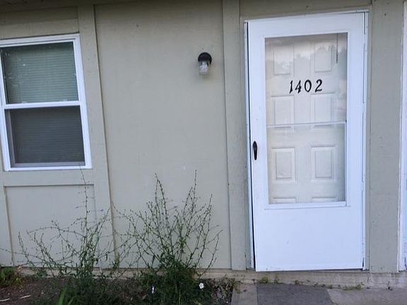 3rd image of 1402 Massachusetts Ave