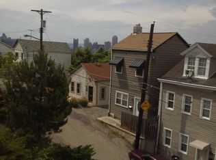 2400 Cobden St, Pittsburgh, PA 15203