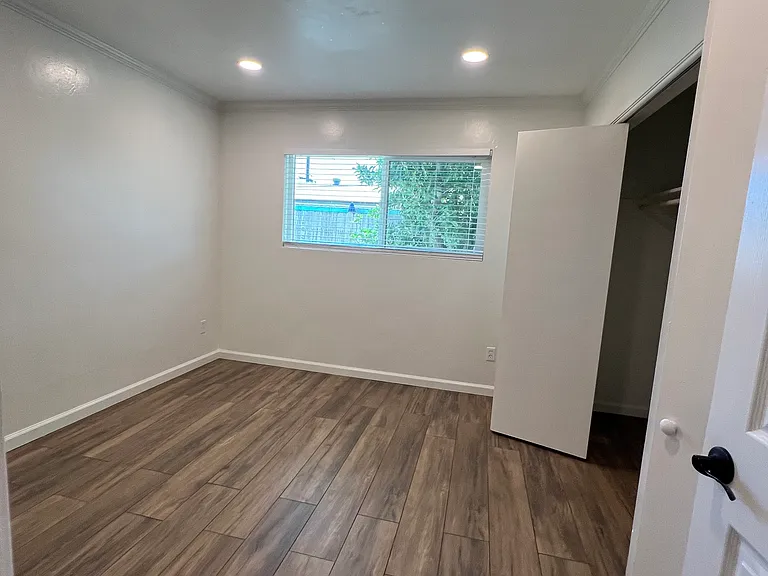 3917 Granada Ave — Photo 15