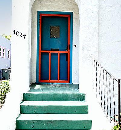 3rd image of 1627 Fern Pl