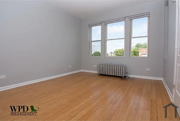 2 bed, $1,686 — Photo 4