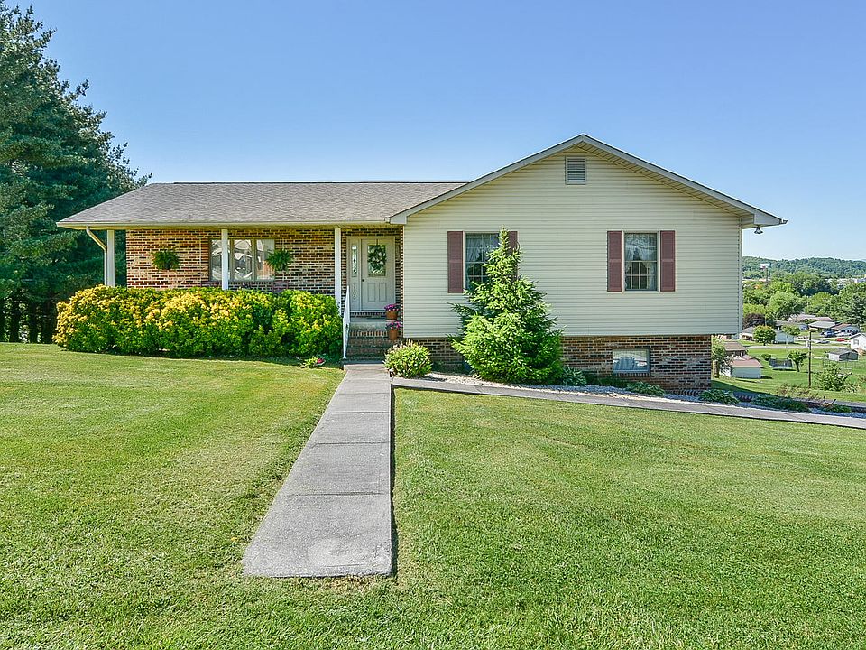 1st image of 1106 Panorama Dr