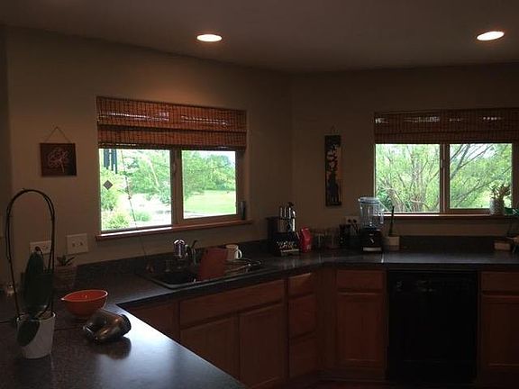 2nd image of 276 Fairway Dr