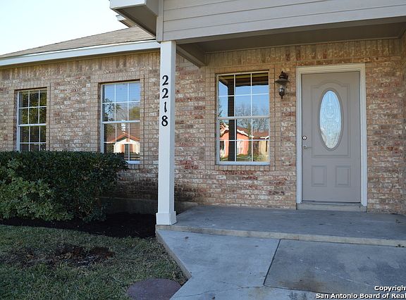 3rd image of 2218 Calle Del Sol