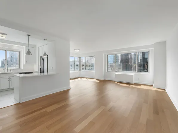 254 East 68th Street image 1 of 13