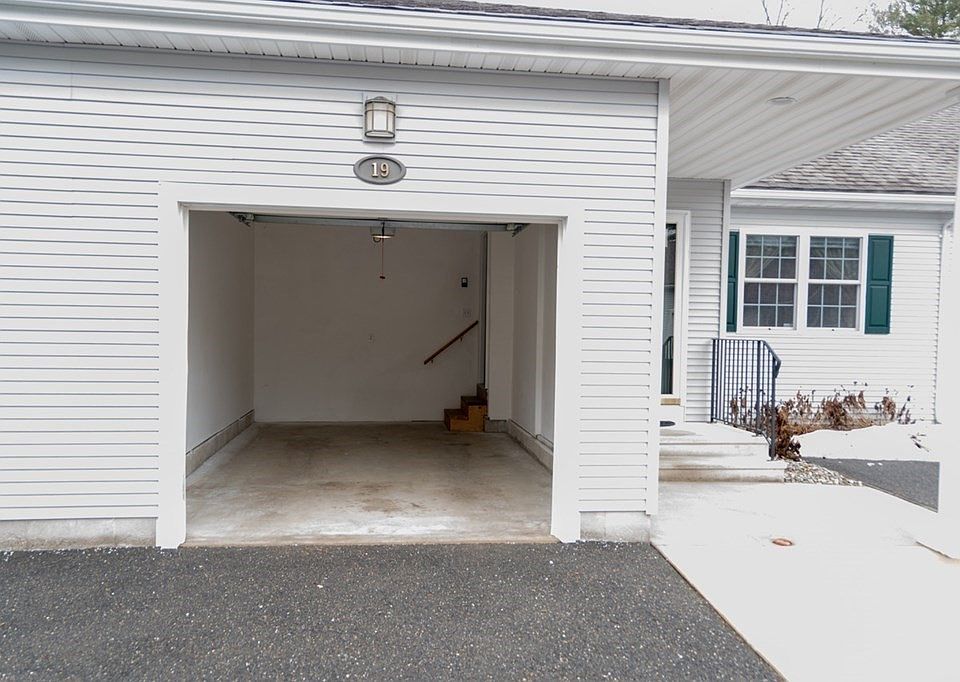 161 Federal St Belchertown MA Zillow