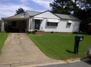 404 Riddick Cir, Suffolk, VA 23434