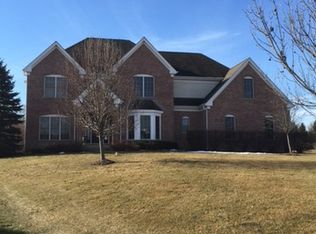 24579 Whispering Wheat, Cary, IL 60013