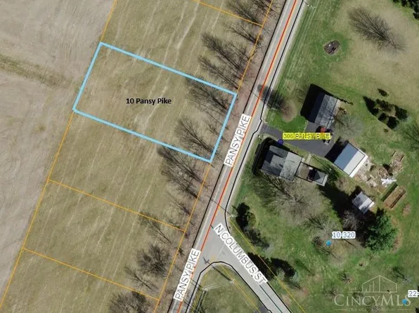 10 Pansy Rd, Blanchester, OH 45107
