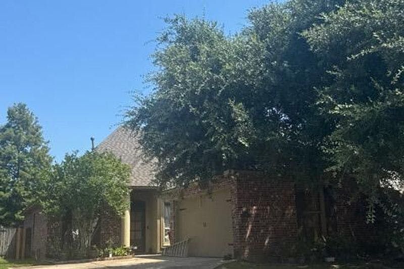1st image of 36298 E Pine Grove Ct