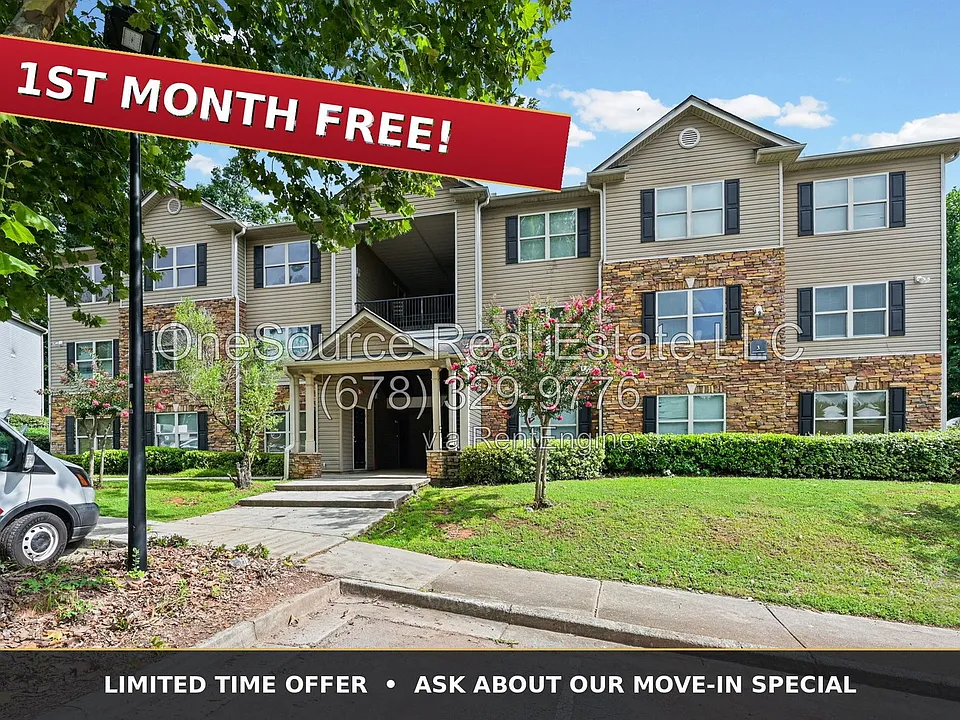 3202 Fairington Club Dr #1