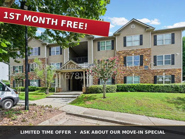 3202 Fairington Club Dr, Lithonia, GA
