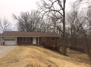 1500 Campbell Ln, Columbia, IL 62236