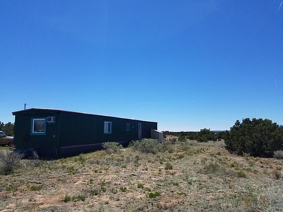 4th image of 411 N Manzano Ave