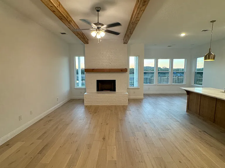 508 Sandpiper Ct — Photo 4