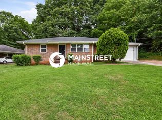 1660 Valencia Rd, Decatur, GA 30032
