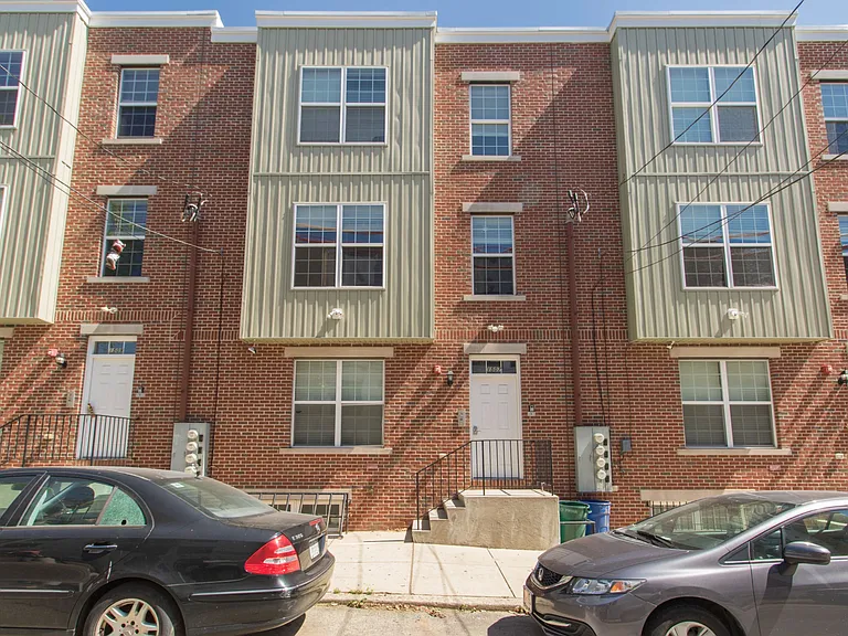 1505 W Master St #2 — Photo 4