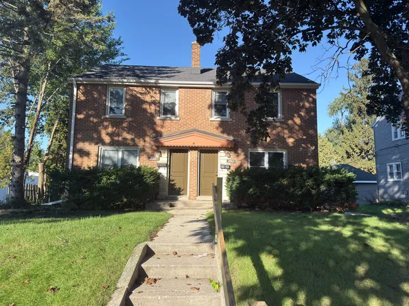 2135 S 102nd St #2135, Milwaukee, WI 53227