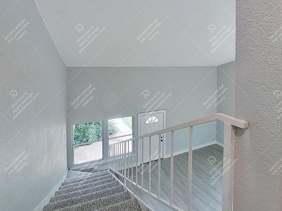 5th image of 1916 Valley Hill Cir #A