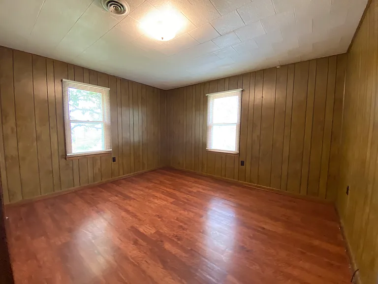 1107 Stanley Blvd #A — Photo 8