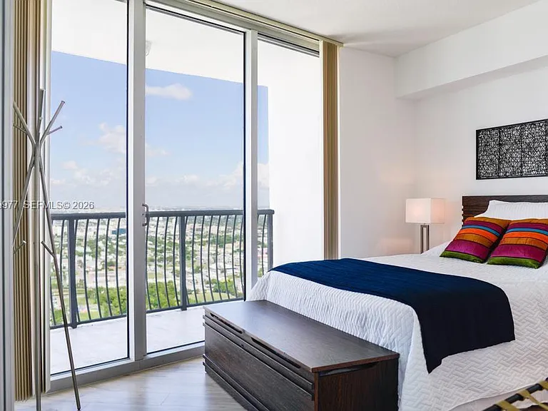 1750 N Bayshore Dr #4814 — Photo 12
