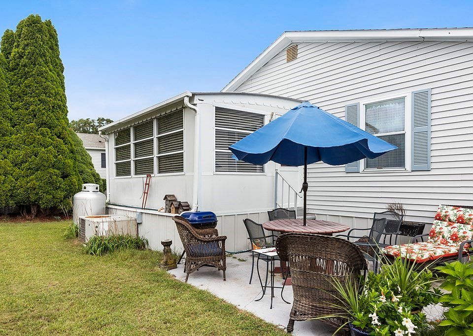 96 Pinehurst Dr, Plymouth, MA 02360 Zillow