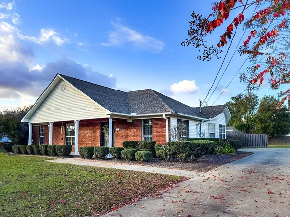 763 Meadowood Ave, Winfield, AL 35594